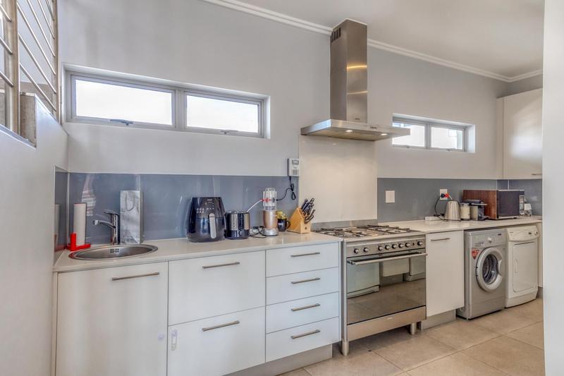 2 Bedroom Property for Sale in Melrose North Gauteng