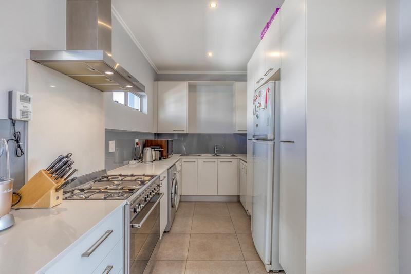 2 Bedroom Property for Sale in Melrose North Gauteng