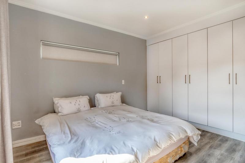 2 Bedroom Property for Sale in Melrose North Gauteng