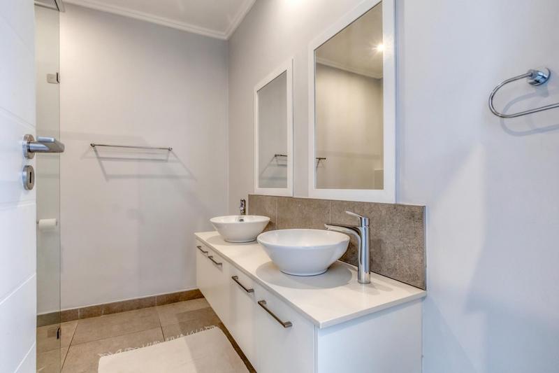 2 Bedroom Property for Sale in Melrose North Gauteng