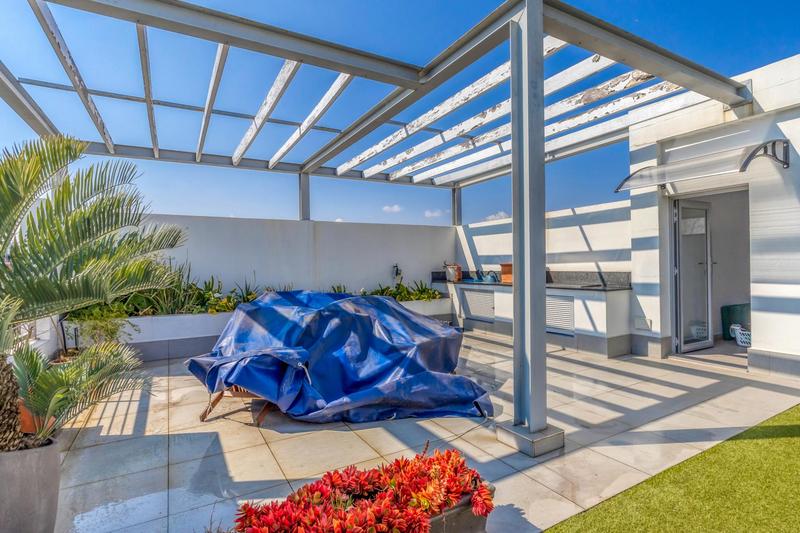 2 Bedroom Property for Sale in Melrose North Gauteng