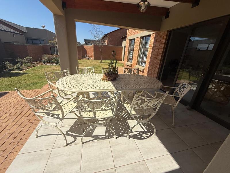 To Let 2 Bedroom Property for Rent in Retire at Midstream Gauteng