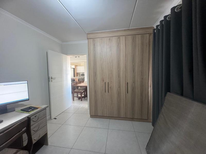 To Let 2 Bedroom Property for Rent in Golden Fields Estate Gauteng