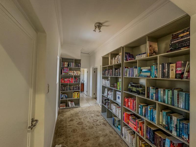 4 Bedroom Property for Sale in Midstream Estate Gauteng