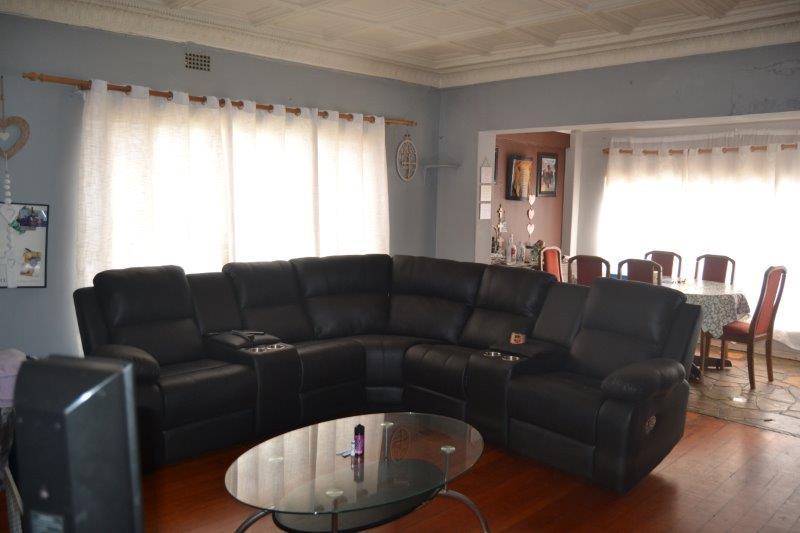 3 Bedroom Property for Sale in Geduld Gauteng