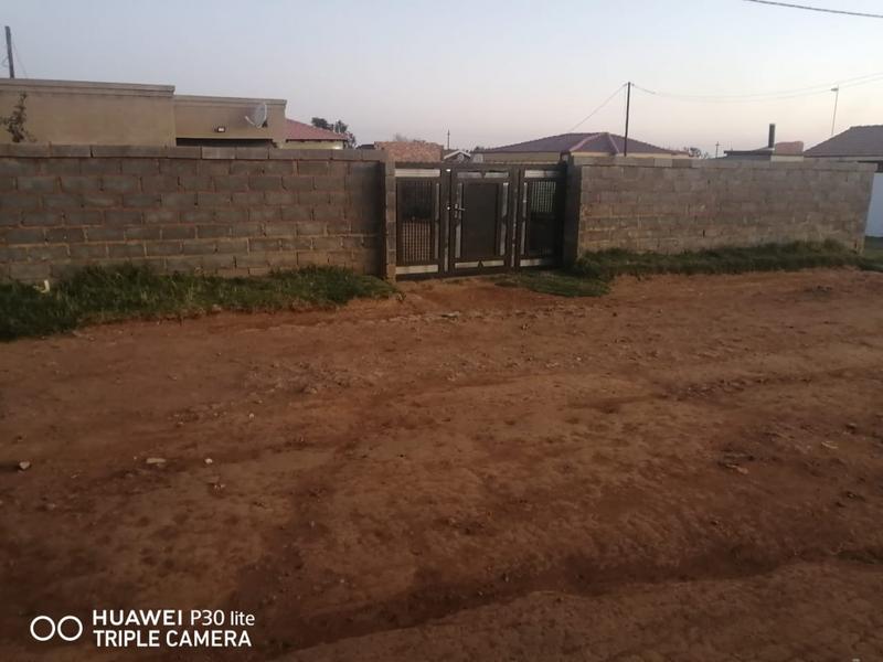 2 Bedroom Property for Sale in Lawley Gauteng