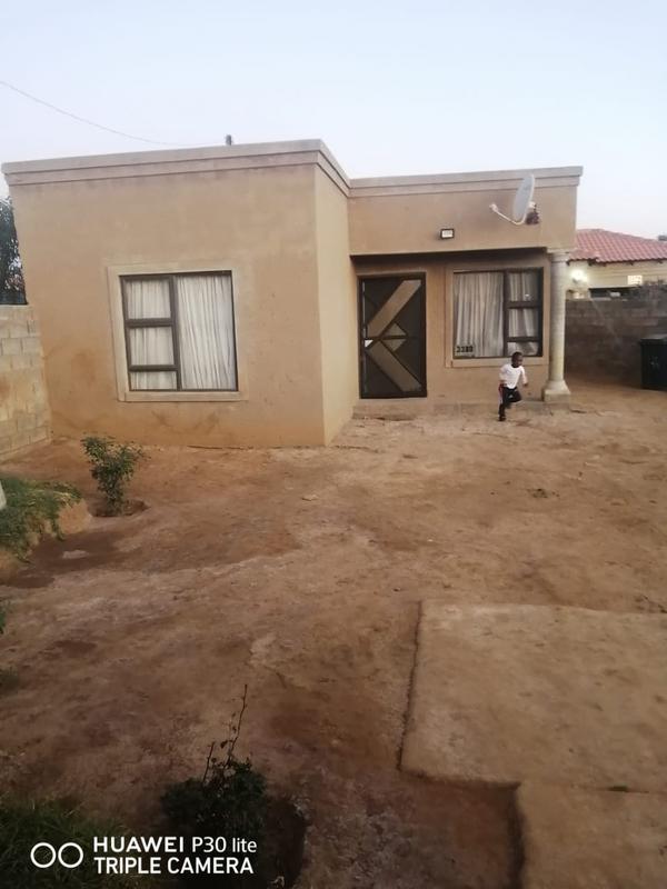 2 Bedroom Property for Sale in Lawley Gauteng