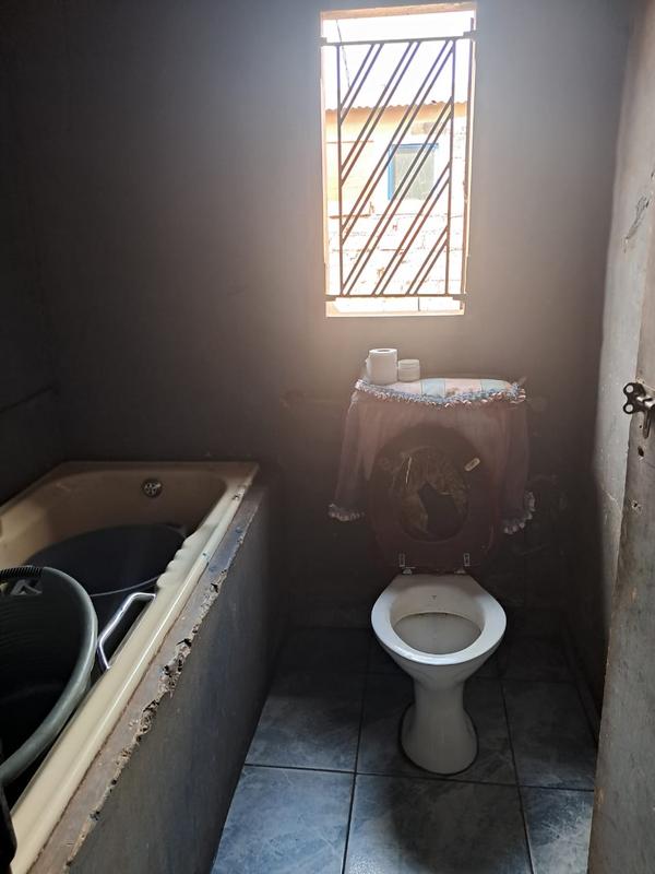 4 Bedroom Property for Sale in Slovo Park Gauteng