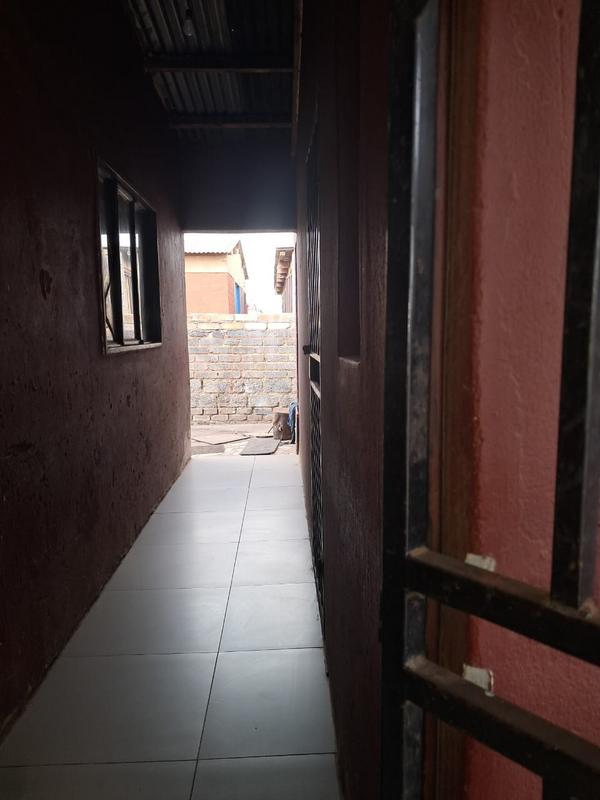 4 Bedroom Property for Sale in Slovo Park Gauteng