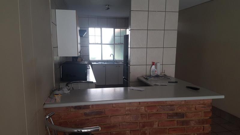 2 Bedroom Property for Sale in Malvern East Gauteng