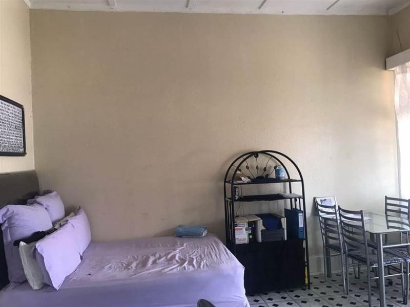 To Let 1 Bedroom Property for Rent in Bezuidenhout Valley Gauteng