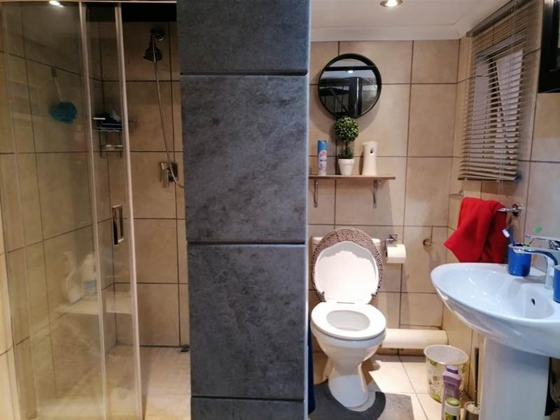 To Let 1 Bedroom Property for Rent in Kensington Gauteng