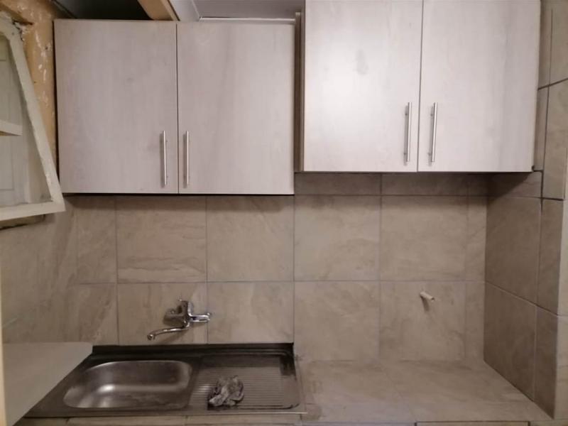 To Let 1 Bedroom Property for Rent in Kensington Gauteng