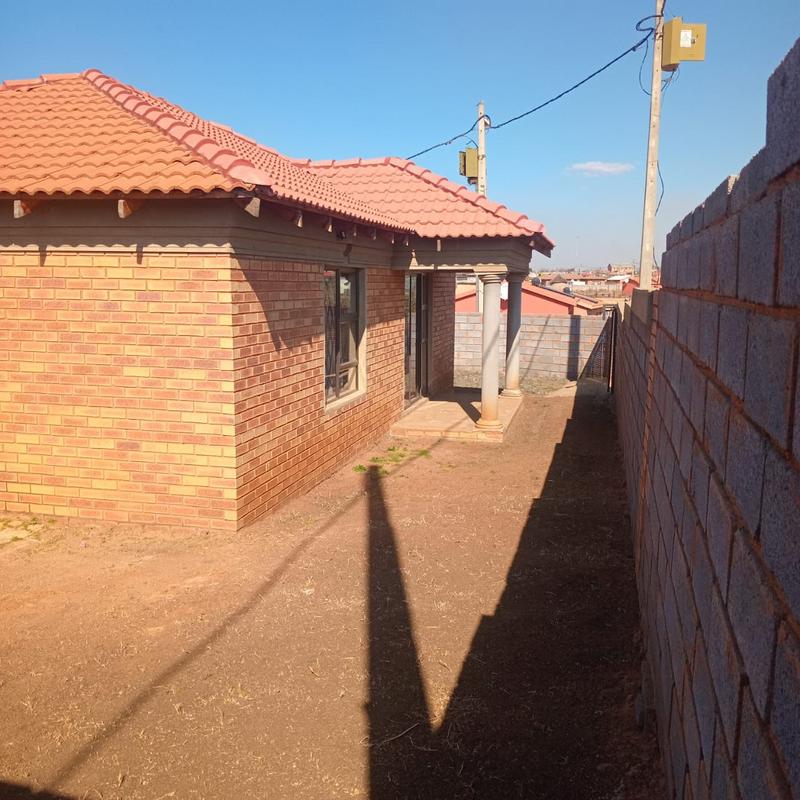 2 Bedroom Property for Sale in Villa Liza Gauteng