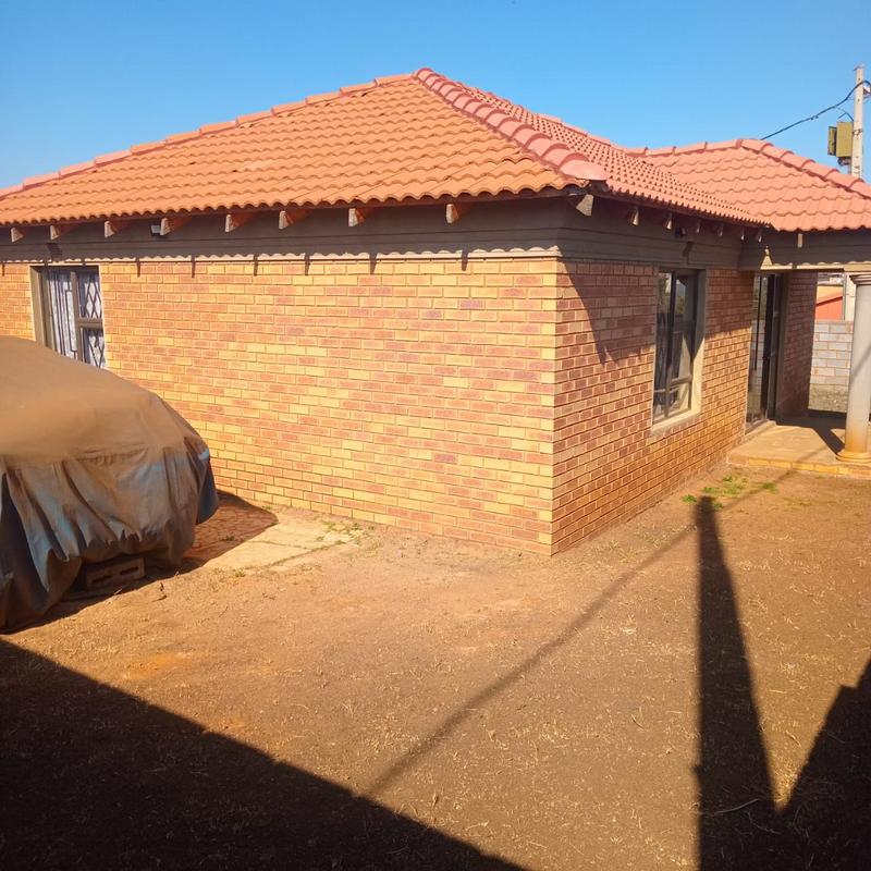 2 Bedroom Property for Sale in Villa Liza Gauteng