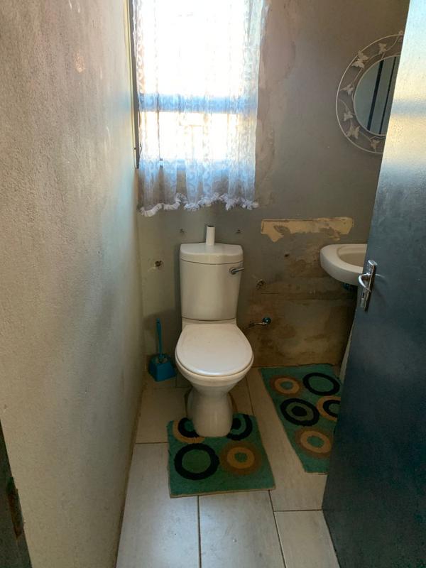 2 Bedroom Property for Sale in Villa Liza Gauteng