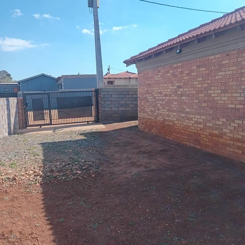 2 Bedroom Property for Sale in Villa Liza Gauteng