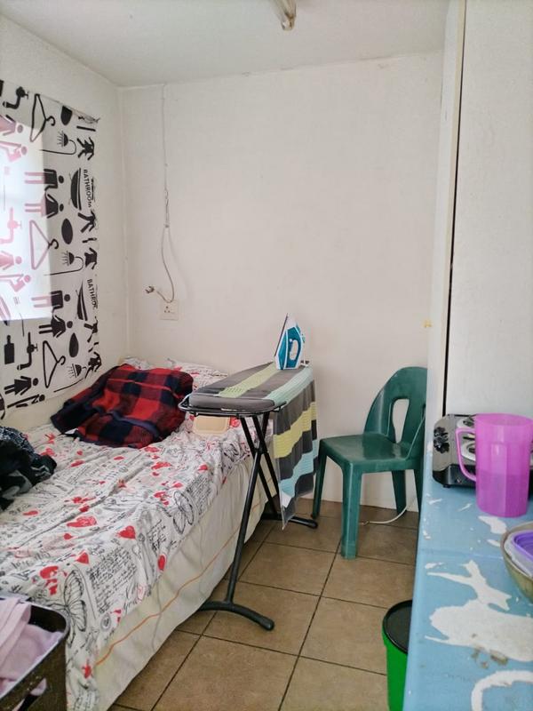 5 Bedroom Property for Sale in Zwartkop Gauteng