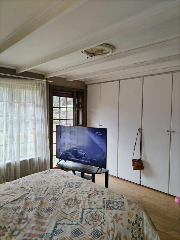 5 Bedroom Property for Sale in Zwartkop Gauteng