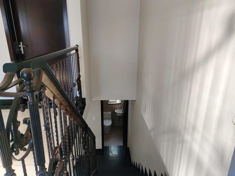 To Let 3 Bedroom Property for Rent in Craigavon Gauteng