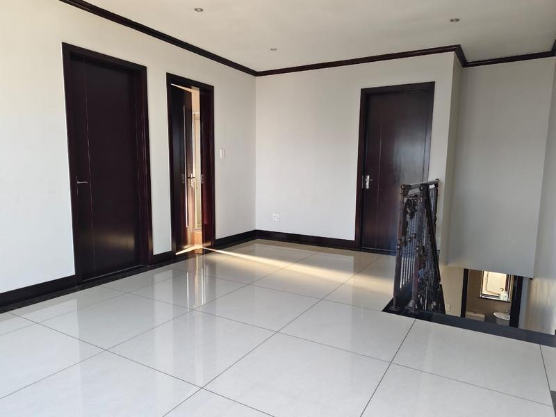 To Let 3 Bedroom Property for Rent in Craigavon Gauteng