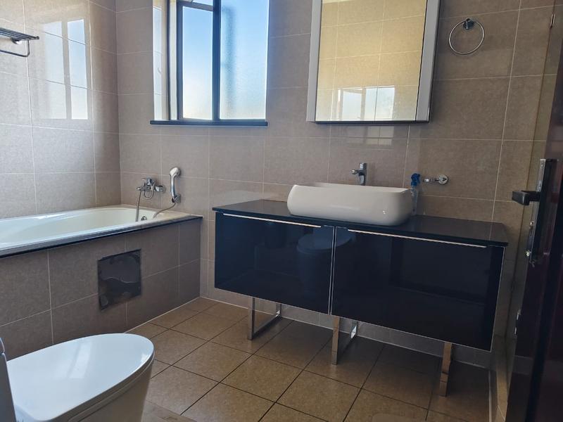 To Let 3 Bedroom Property for Rent in Craigavon Gauteng