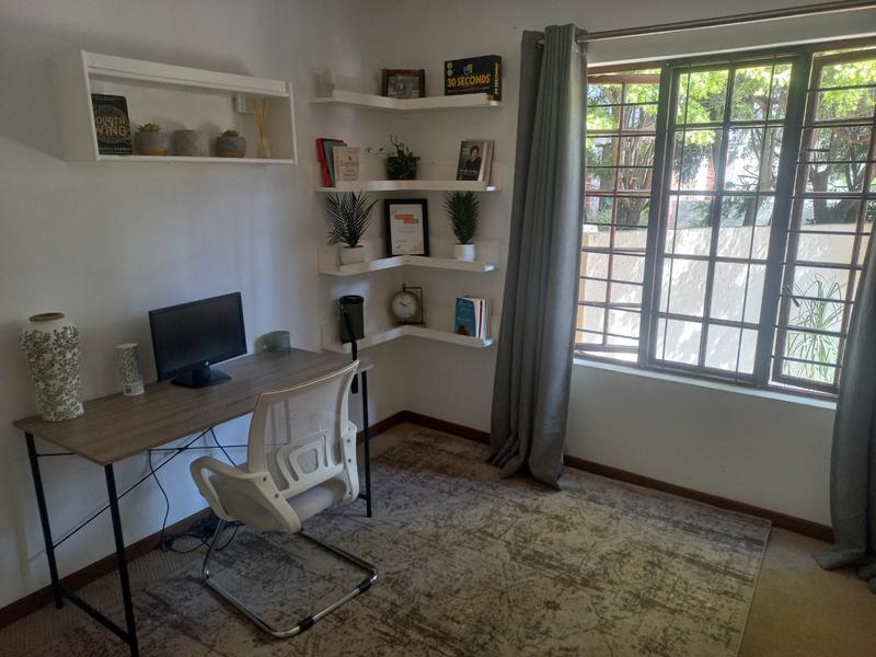 To Let 3 Bedroom Property for Rent in Paulshof Gauteng