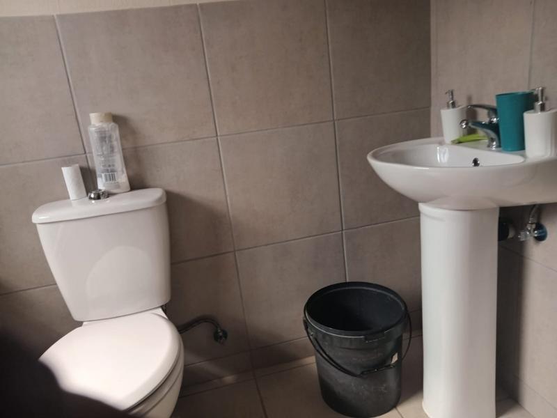 3 Bedroom Property for Sale in Azaadville Gardens Gauteng