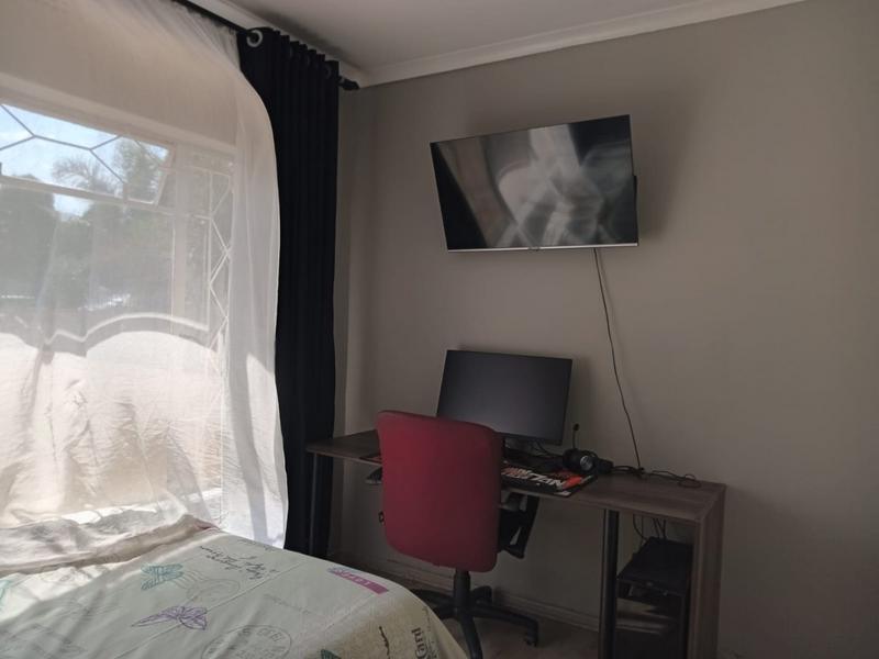 3 Bedroom Property for Sale in Greenhills Gauteng