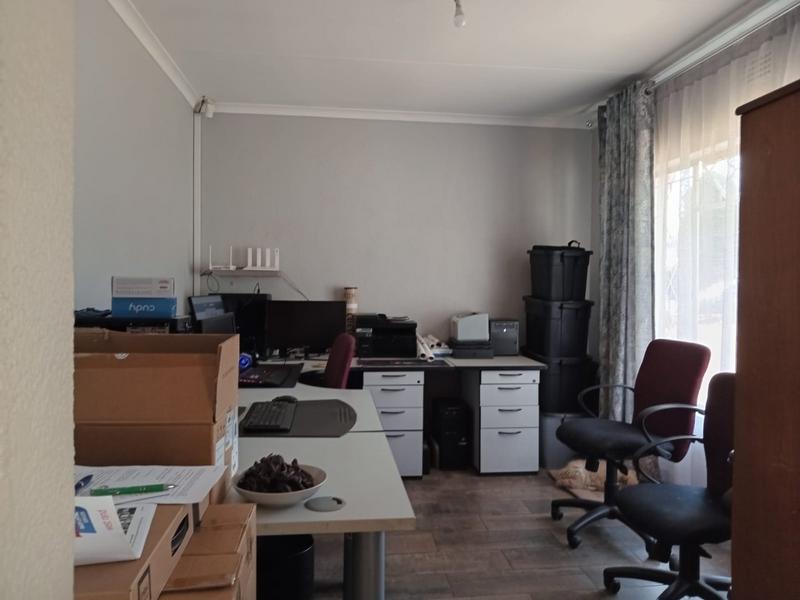 3 Bedroom Property for Sale in Greenhills Gauteng