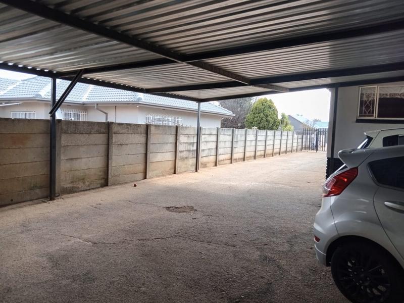 3 Bedroom Property for Sale in Greenhills Gauteng