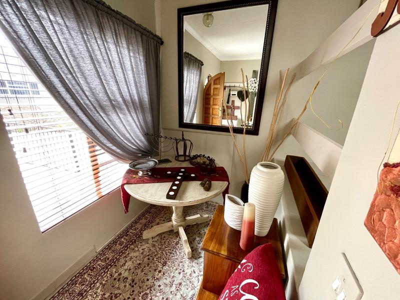 6 Bedroom Property for Sale in Kenmare Gauteng
