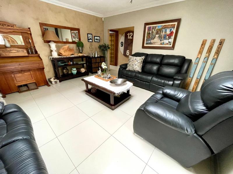 6 Bedroom Property for Sale in Kenmare Gauteng
