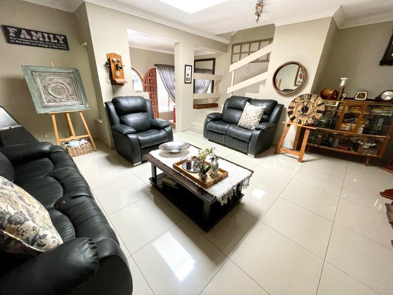 6 Bedroom Property for Sale in Kenmare Gauteng