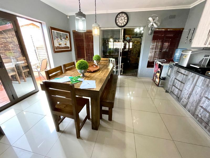 6 Bedroom Property for Sale in Kenmare Gauteng