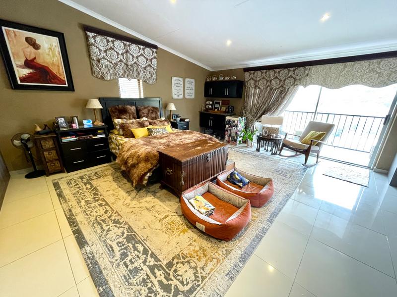 6 Bedroom Property for Sale in Kenmare Gauteng