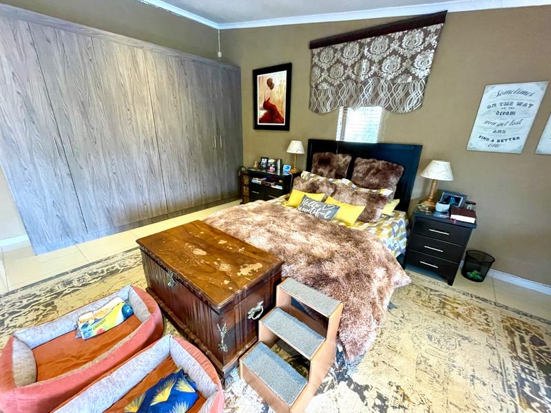 6 Bedroom Property for Sale in Kenmare Gauteng
