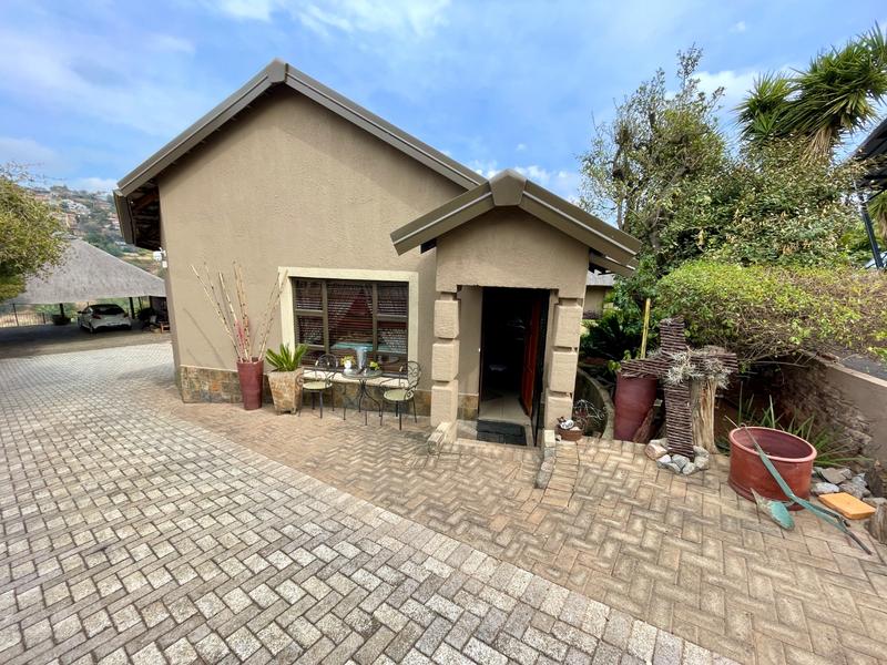 6 Bedroom Property for Sale in Kenmare Gauteng