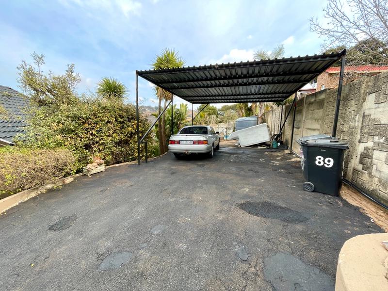 6 Bedroom Property for Sale in Kenmare Gauteng