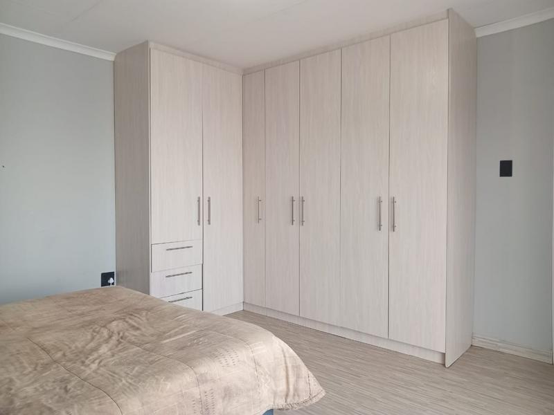 0 Bedroom Property for Sale in Mohlakeng Gauteng