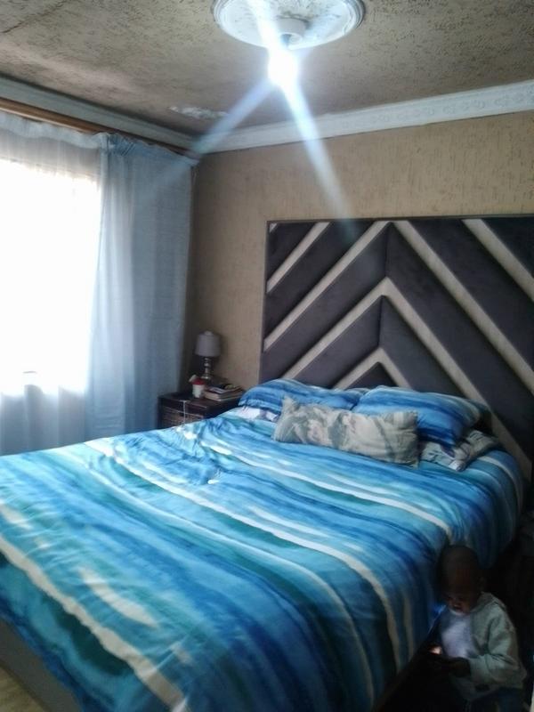 3 Bedroom Property for Sale in Protea Glen Gauteng