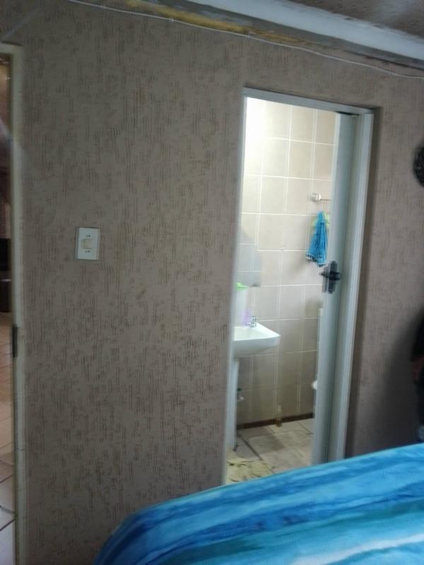 3 Bedroom Property for Sale in Protea Glen Gauteng
