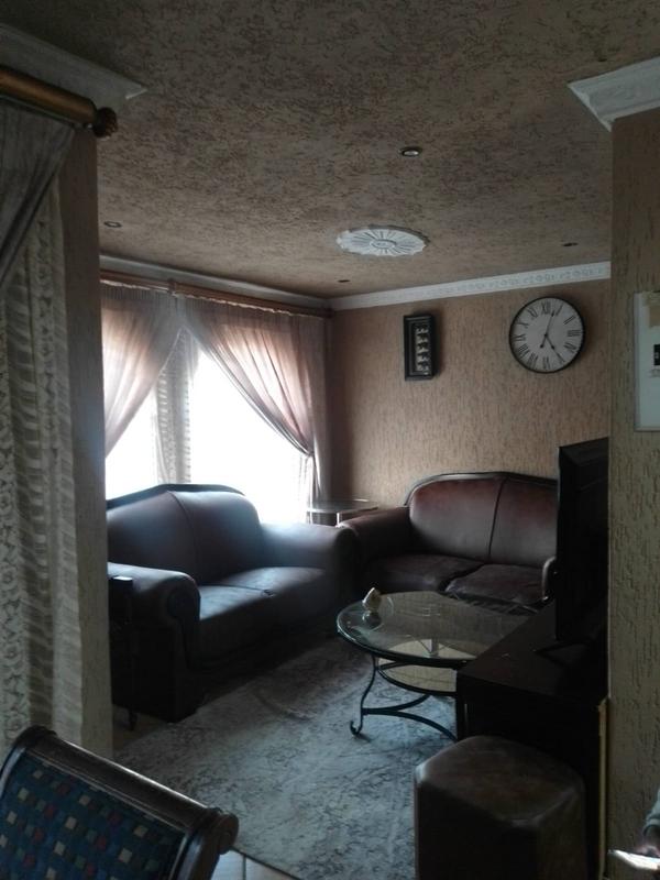 3 Bedroom Property for Sale in Protea Glen Gauteng