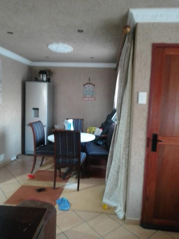 3 Bedroom Property for Sale in Protea Glen Gauteng