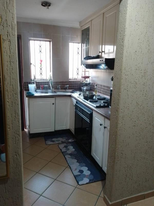 3 Bedroom Property for Sale in Protea Glen Gauteng