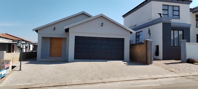 3 Bedroom Property for Sale in Quellerie Park Gauteng