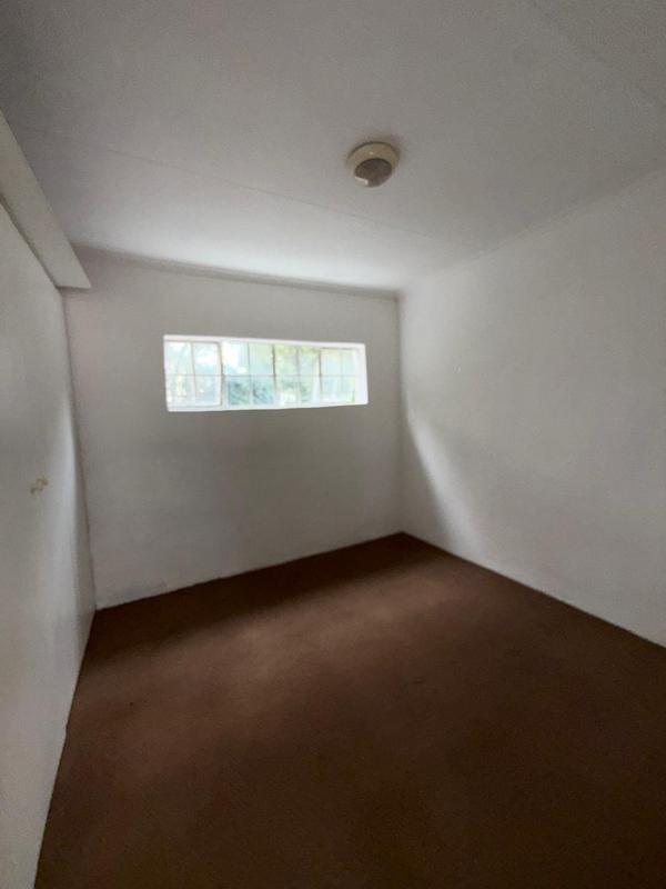 To Let 1 Bedroom Property for Rent in Roodepoort Gauteng