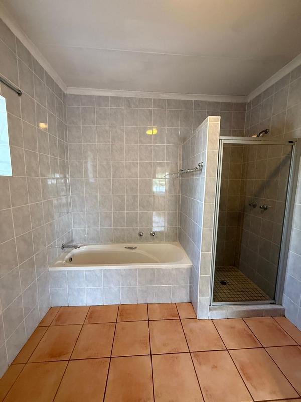 To Let 1 Bedroom Property for Rent in Roodepoort Gauteng