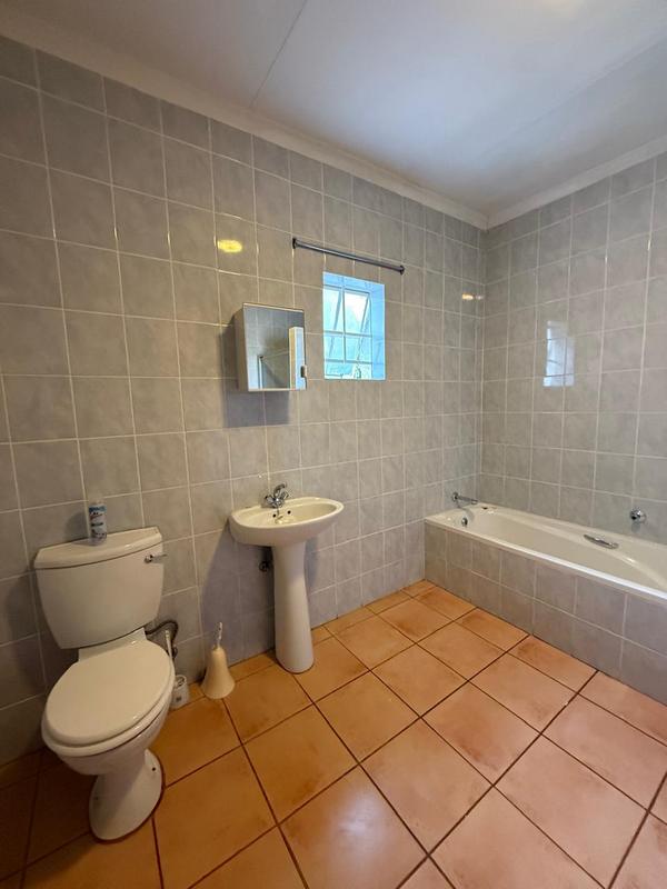 To Let 1 Bedroom Property for Rent in Roodepoort Gauteng