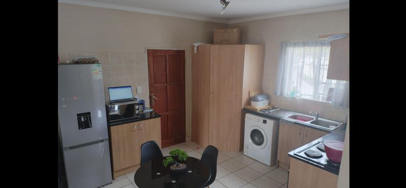 2 Bedroom Property for Sale in Kosmosdal Gauteng